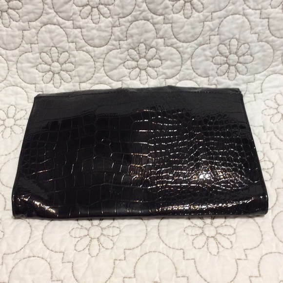 Patent leather look clutch - Picture 2 of 6